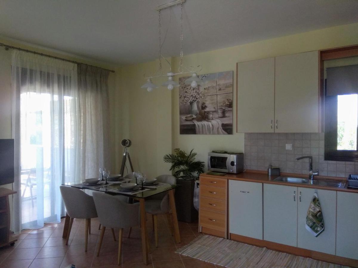 Villa Nadia Nea Skioni Extérieur photo